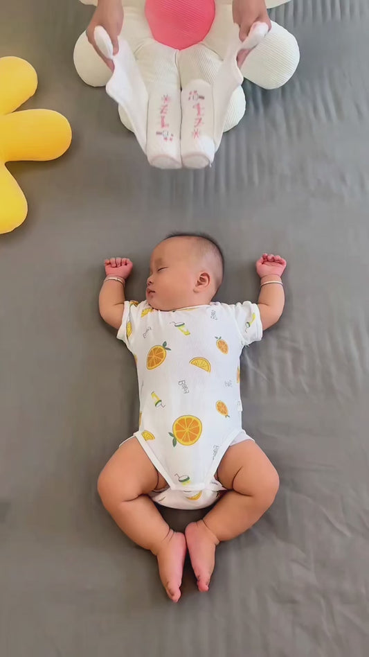 👶 Baby Shaping Head Support Pillow